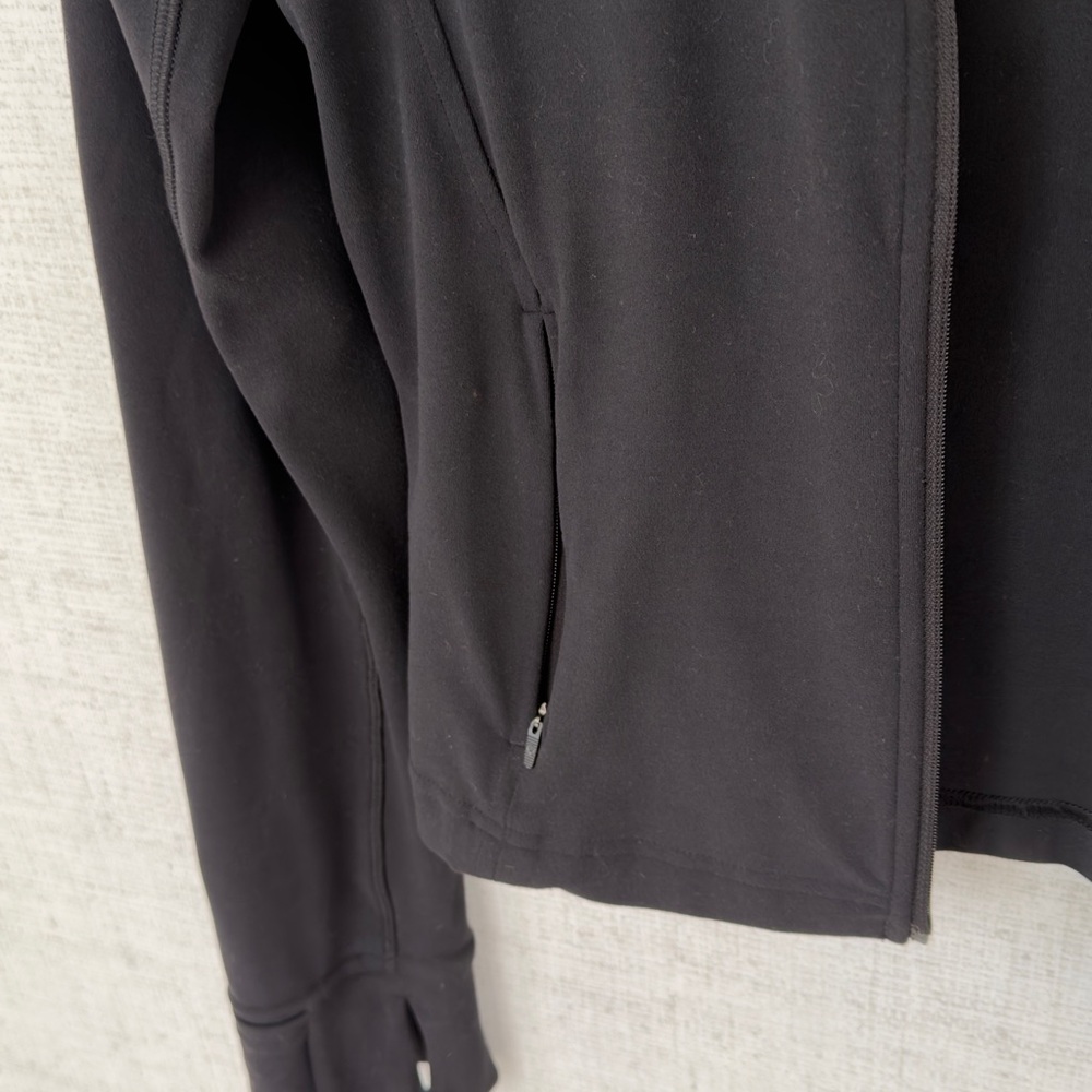 Lululemon Define Jacket - Picture 4 of 8